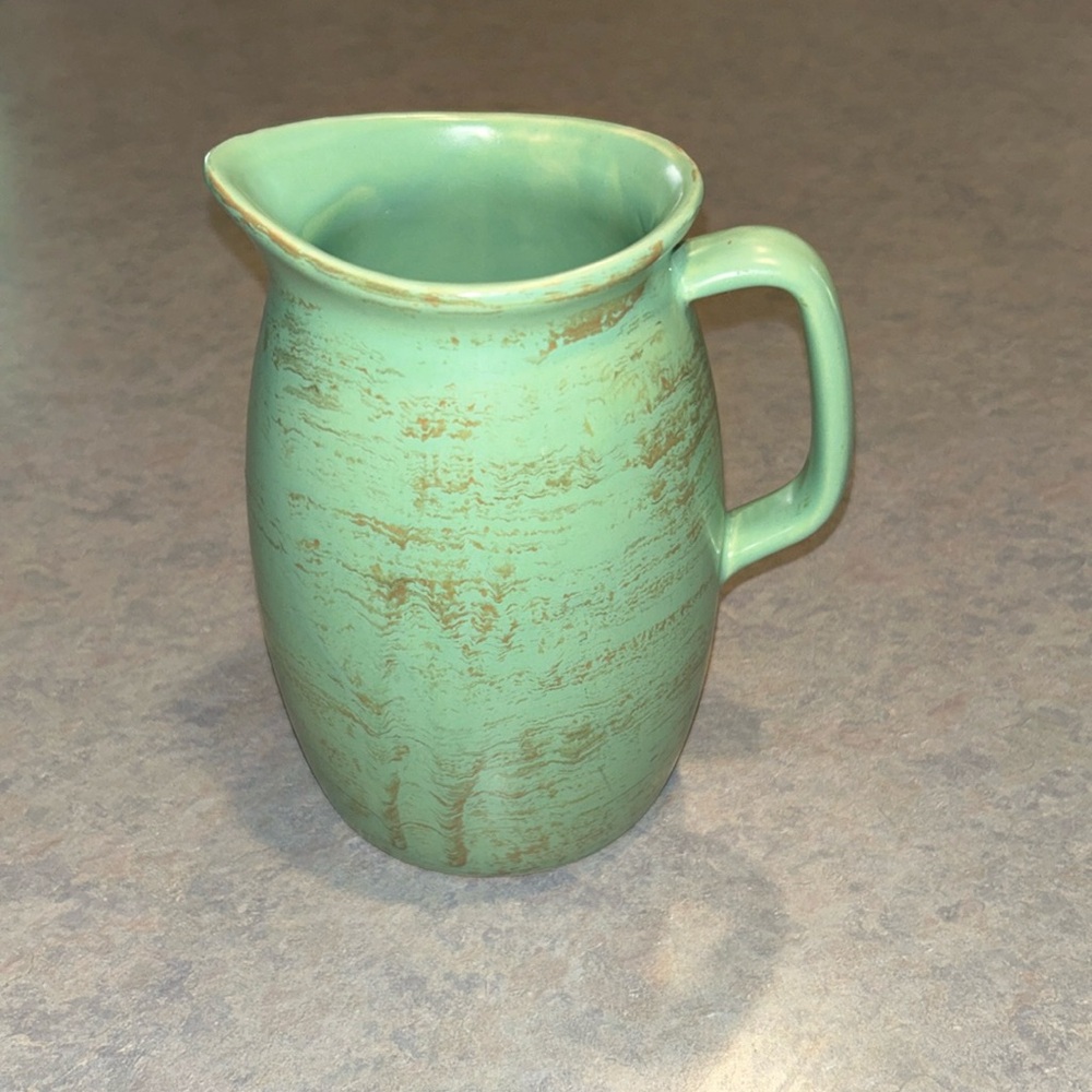 Vintage USA, oven proof water pitcher